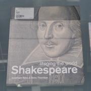 Ob štiristoletnici smrti Williama Shakespeara razstavljamo nekaj našega gradiva