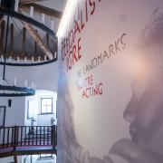 Mejniki gledališke igre, nova stalna razstava Slovenskega gledališkega inštituta – Gledališkega muzeja na gradu Turjak. Foto: David Verlič.