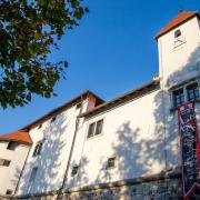 Mejniki gledališke igre, nova stalna razstava Slovenskega gledališkega inštituta – Gledališkega muzeja na gradu Turjak. Foto: David Verlič.