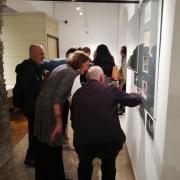 Odprtje razstave Iz naših zbirk: Milan Butina, scenograf, 9. novembra 2023, v Dvorani Slovenskega gledališkega inštituta.