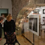 Tone Stojko, Gledališka fotografija. Odprtje razstave in pogovor o gledališki fotografiji Toneta Stojka in dr. Marije Skočir, 2. oktobra 2024 v Slovenskem gledališkem inštitutu. Foto: SLOGI.
