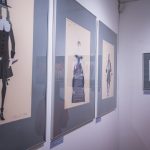 Cveta Mirnik: kostumografinja in njen svet, odprtje razstave. Savinov likovni salon Žalec, 26. marca 2026. Foto: ZKŠT Zavod za kulturo, šport in turizem Žalec.