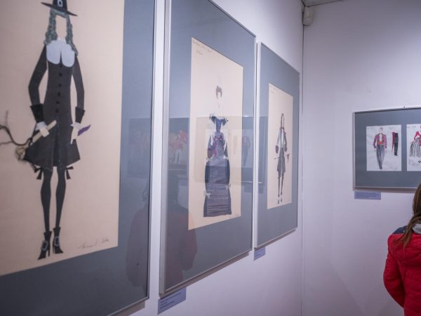 Cveta Mirnik: kostumografinja in njen svet, odprtje razstave. Savinov likovni salon Žalec, 26. marca 2026. Foto: ZKŠT Zavod za kulturo, šport in turizem Žalec.